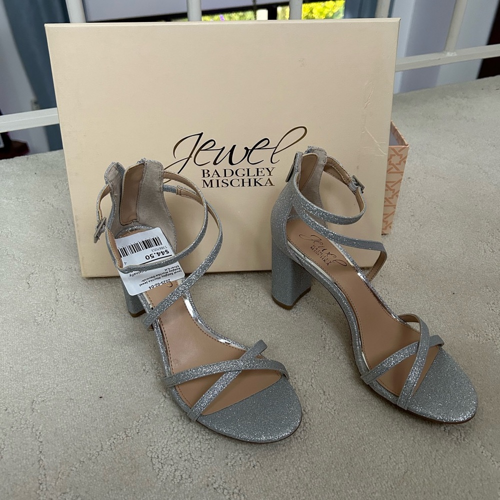Jewel Badgley Mischka Diora Womens Silver Glitter Sandal Side 6 Sparkle